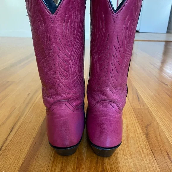 SUPER RARE RASPBERRY PINK COWBOY BOOTS - Picture 8 of 12